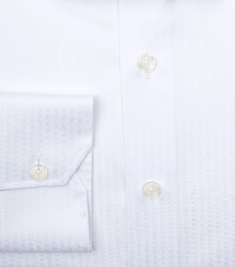Camisa de popelina blanca lisa de fácil planchado