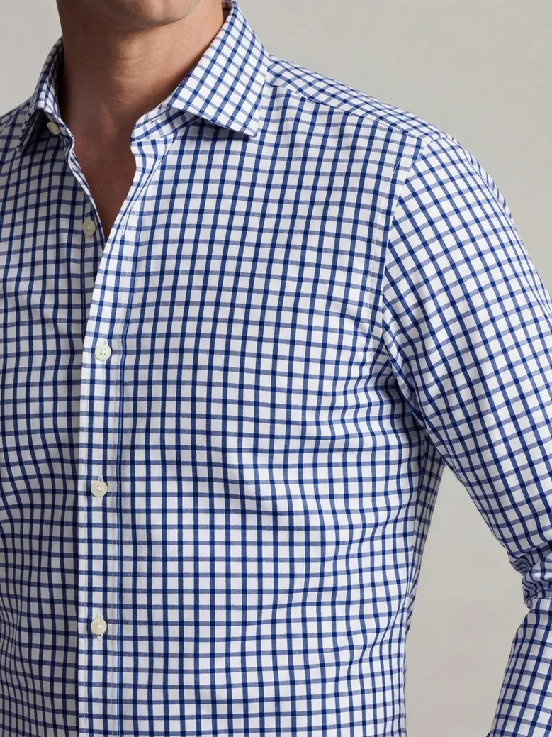 Camisa de popelina blanca lisa de fácil planchado