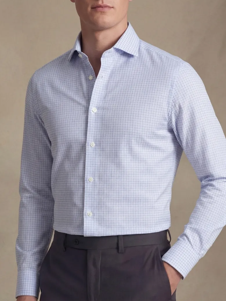 Camisa de popelina blanca lisa de fácil planchado