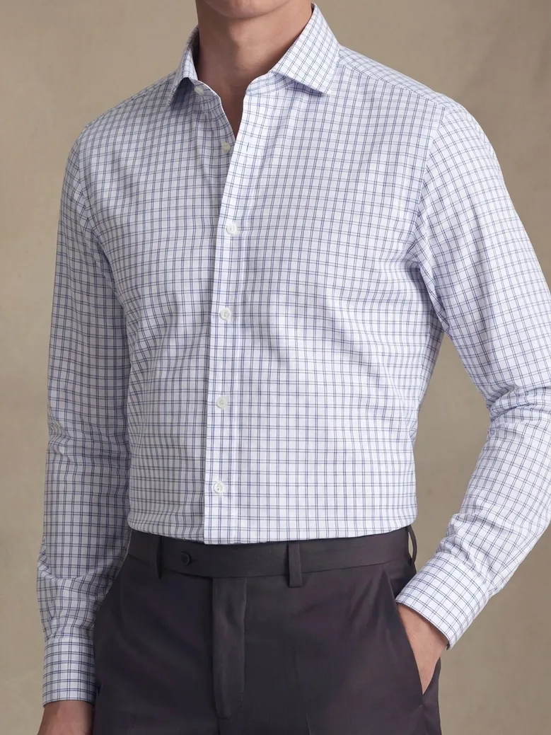 Camisa de popelina blanca lisa de fácil planchado