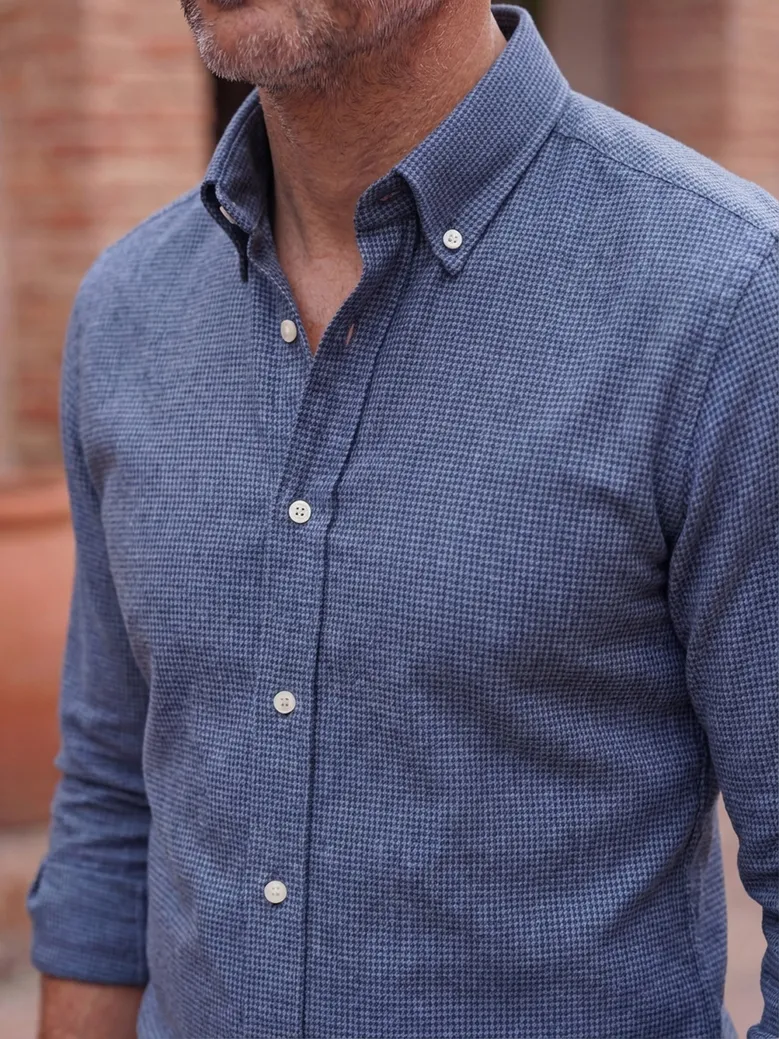 Camisa de popelina blanca lisa de fácil planchado