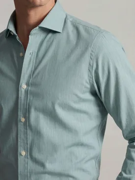 Camisa verde lisa de planchado fácil de punta a punta