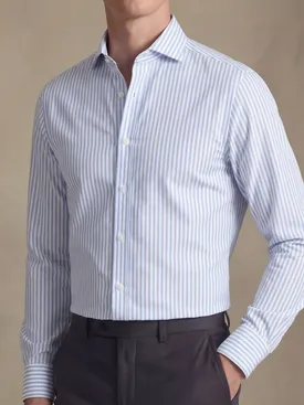 Camisa de popelina de rayas azul cielo de fácil planchado